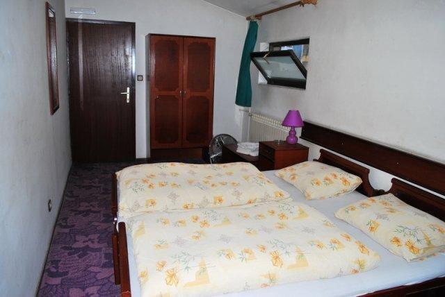 Guest House Gaja โนวีซาด ห้อง รูปภาพ